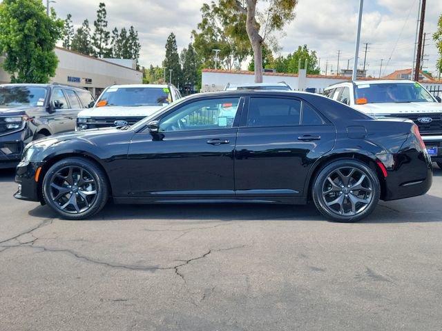 Used 2022 Chrysler 300 Touring L w/ Popular Equipment Group RWD image 29
