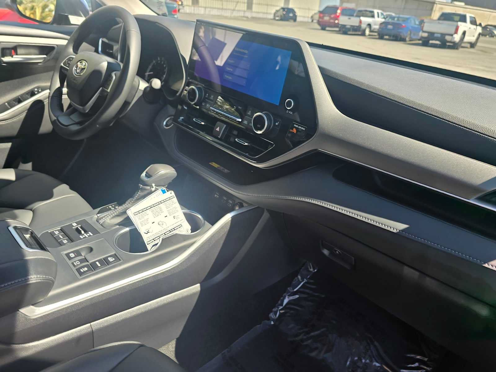 New 2026 Toyota Highlander XLE AWD/4WD image 11