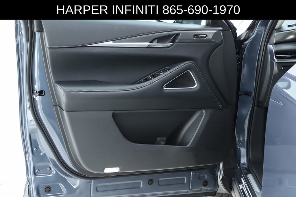 Certified 2026 INFINITI QX60 Luxe w/ Cargo Package AWD/4WD image 19