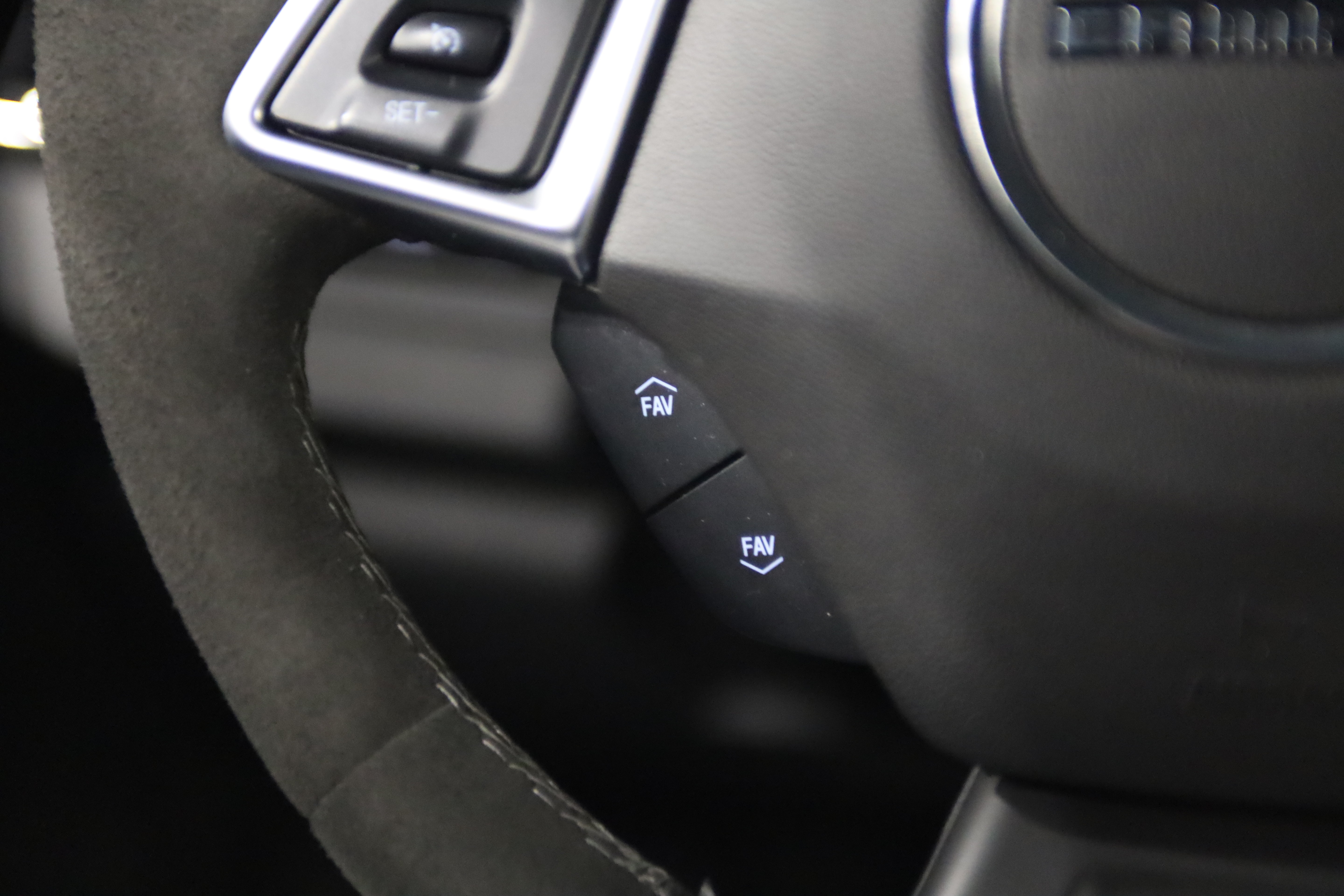 Used 2019 Chevrolet Camaro SS RWD image 22