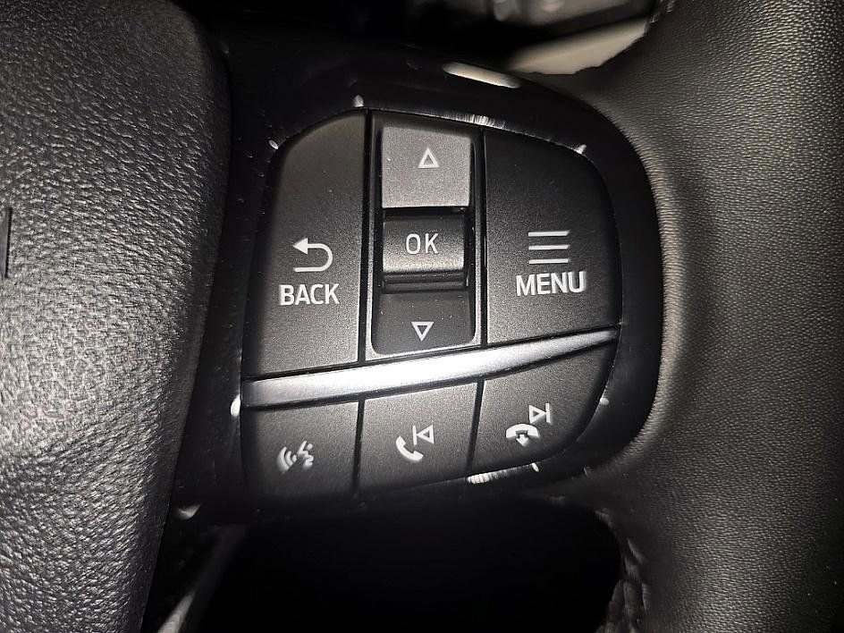 Used 2022 Ford Escape SE w/ Convenience Package image 16