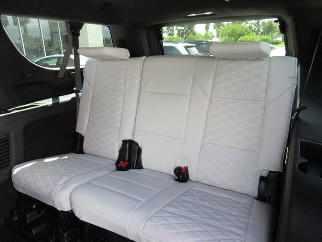 New 2025 Cadillac Escalade ESV Sport Platinum image 30