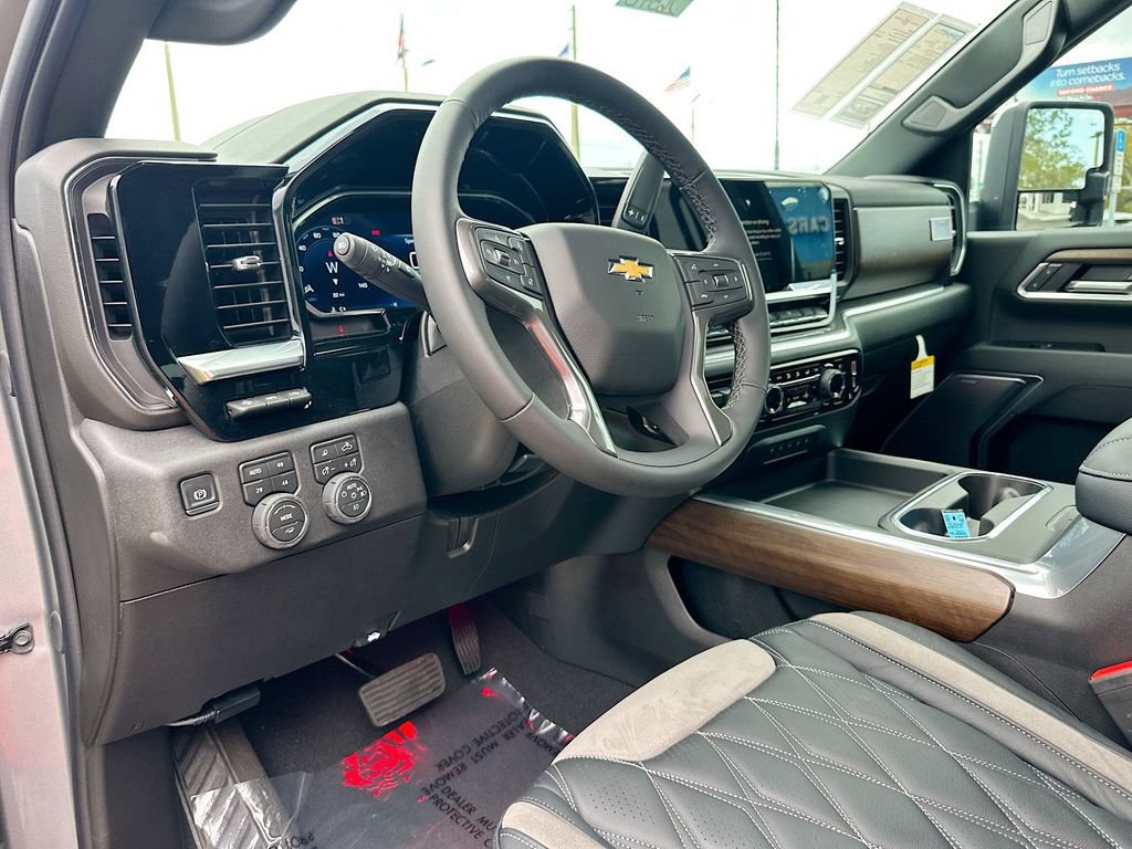 New 2026 Chevrolet Silverado 3500 High Country w/ High Country Premium Package AWD/4WD image 9