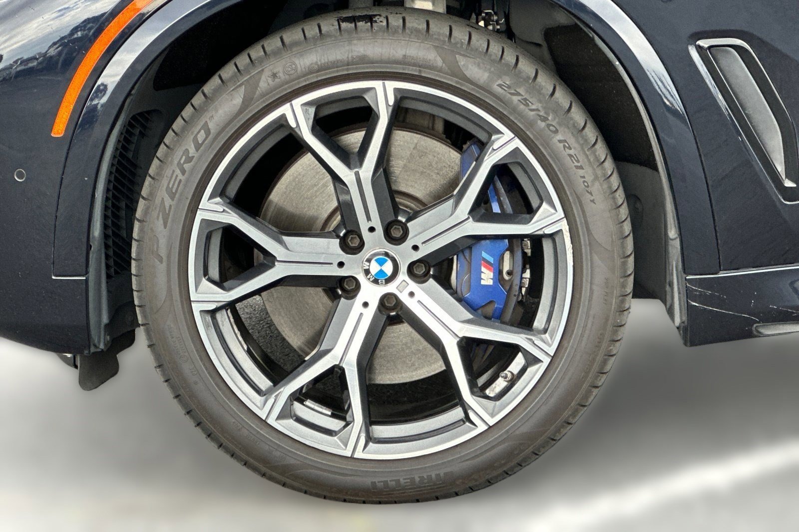 Used 2019 BMW X5 xDrive40i w/ M Sport Package image 12