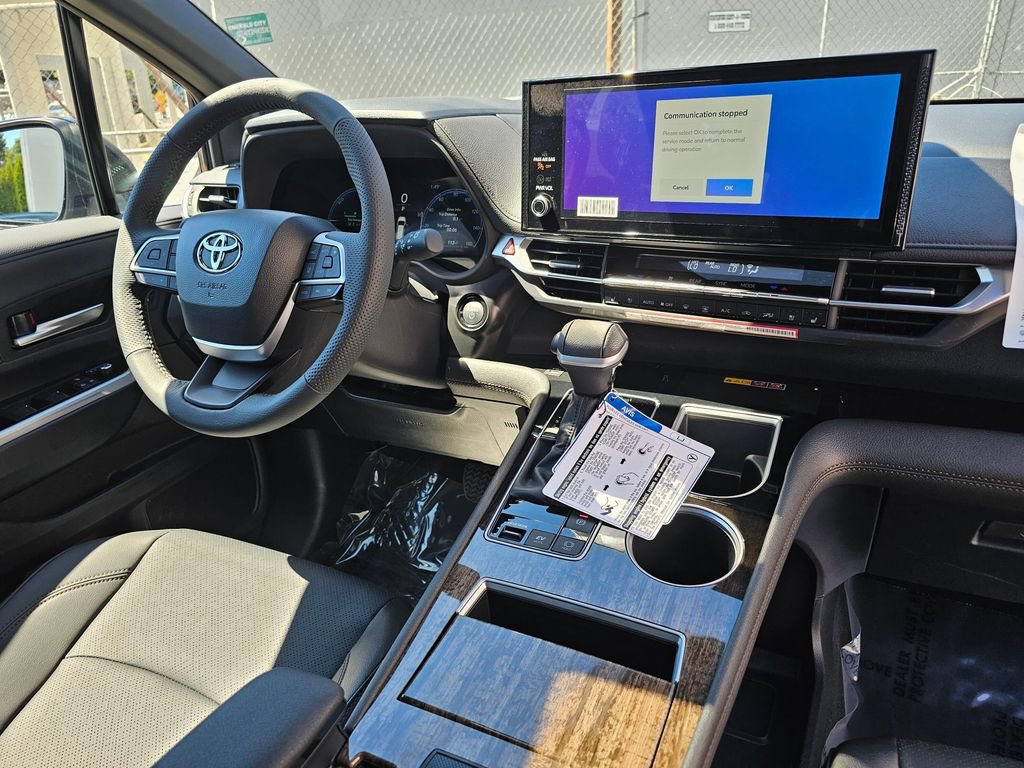 New 2026 Toyota Sienna Limited AWD/4WD image 11