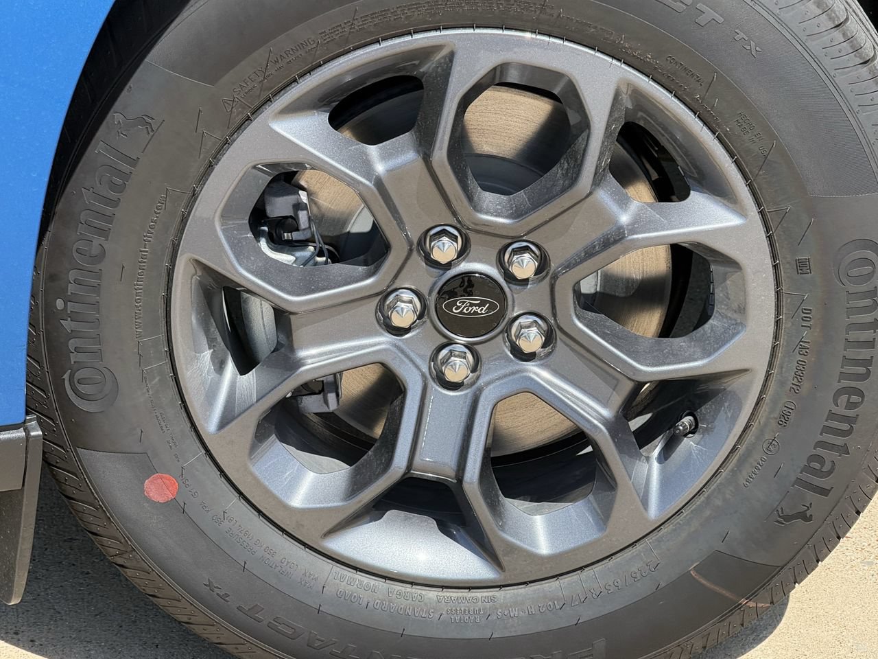New 2026 Ford Maverick XLT FWD image 8