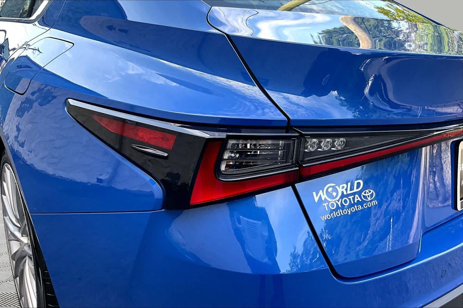 Used 2023 Lexus IS 300 w/ Premium Package RWD image 58