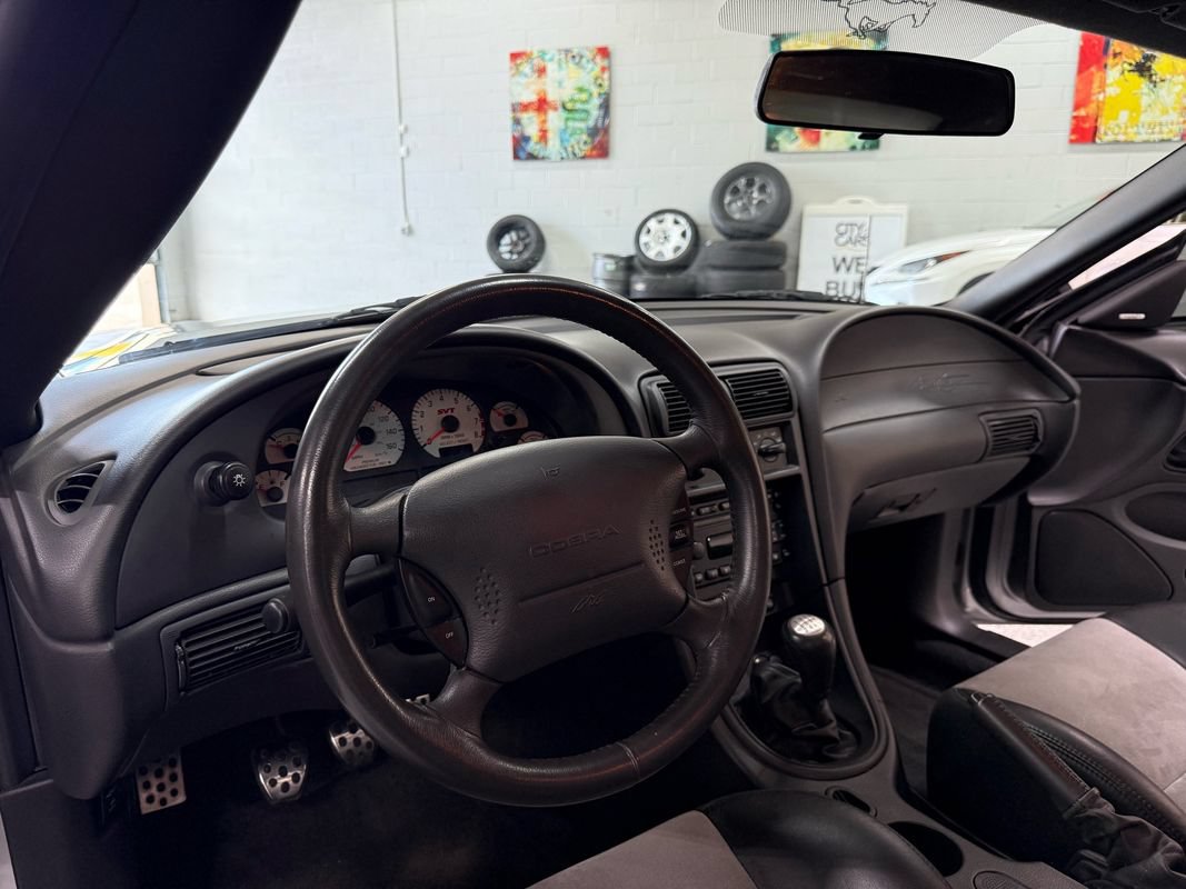Used 2003 Ford Mustang Cobra RWD image 11