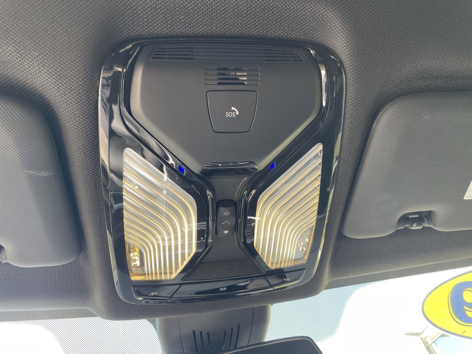 Used 2019 BMW X5 xDrive40i w/ M Sport Package image 13