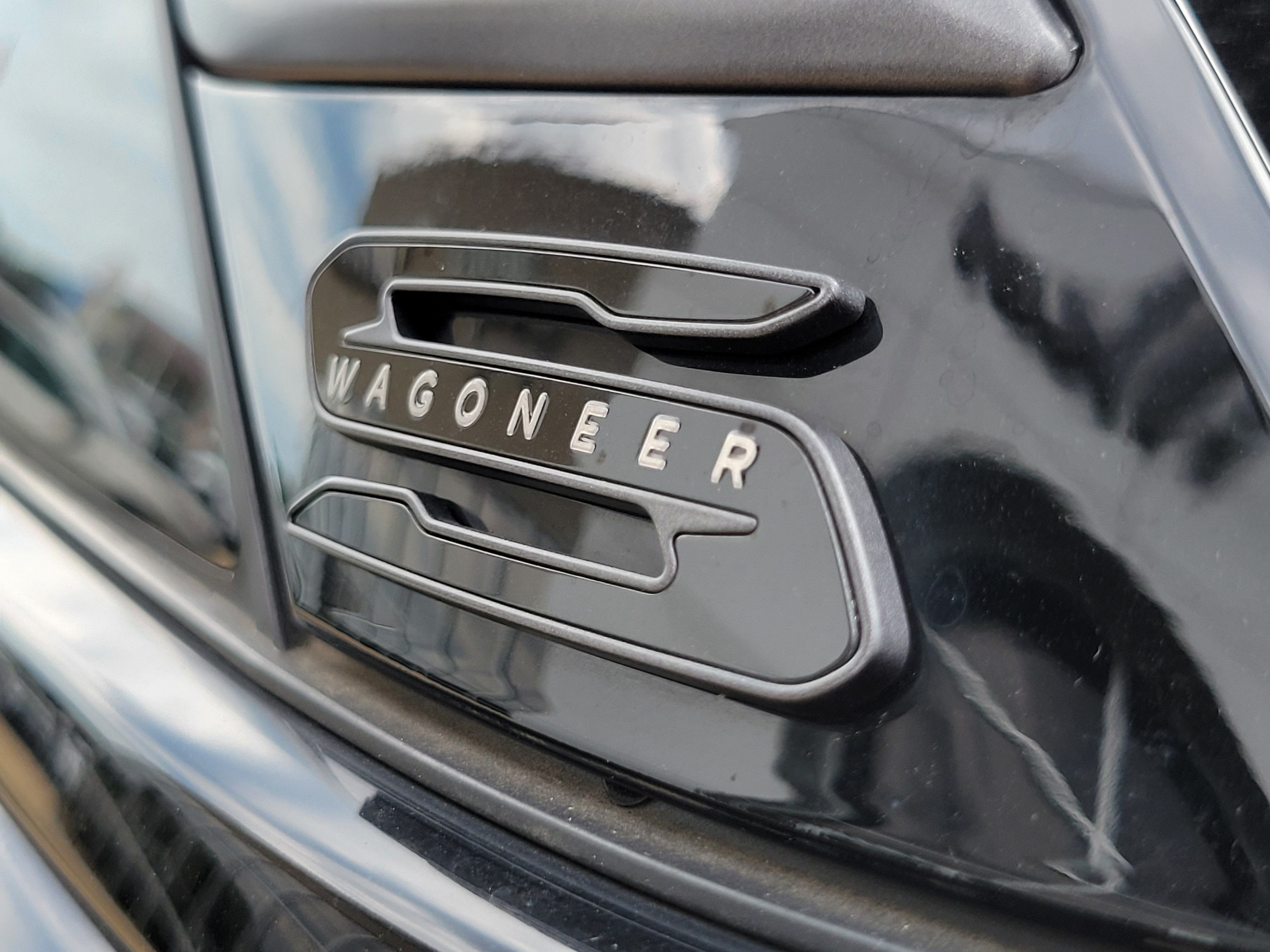Used 2025 Jeep Wagoneer S Limited AWD/4WD image 24