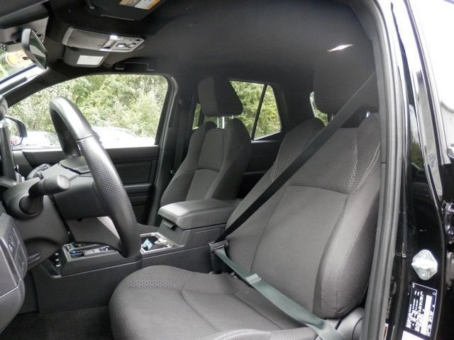 Used 2025 Toyota 4Runner SR5 AWD/4WD image 18