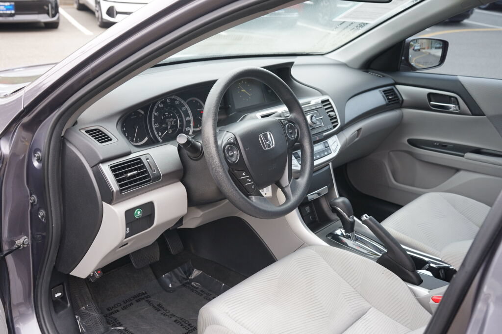 Used 2014 Honda Accord LX image 11