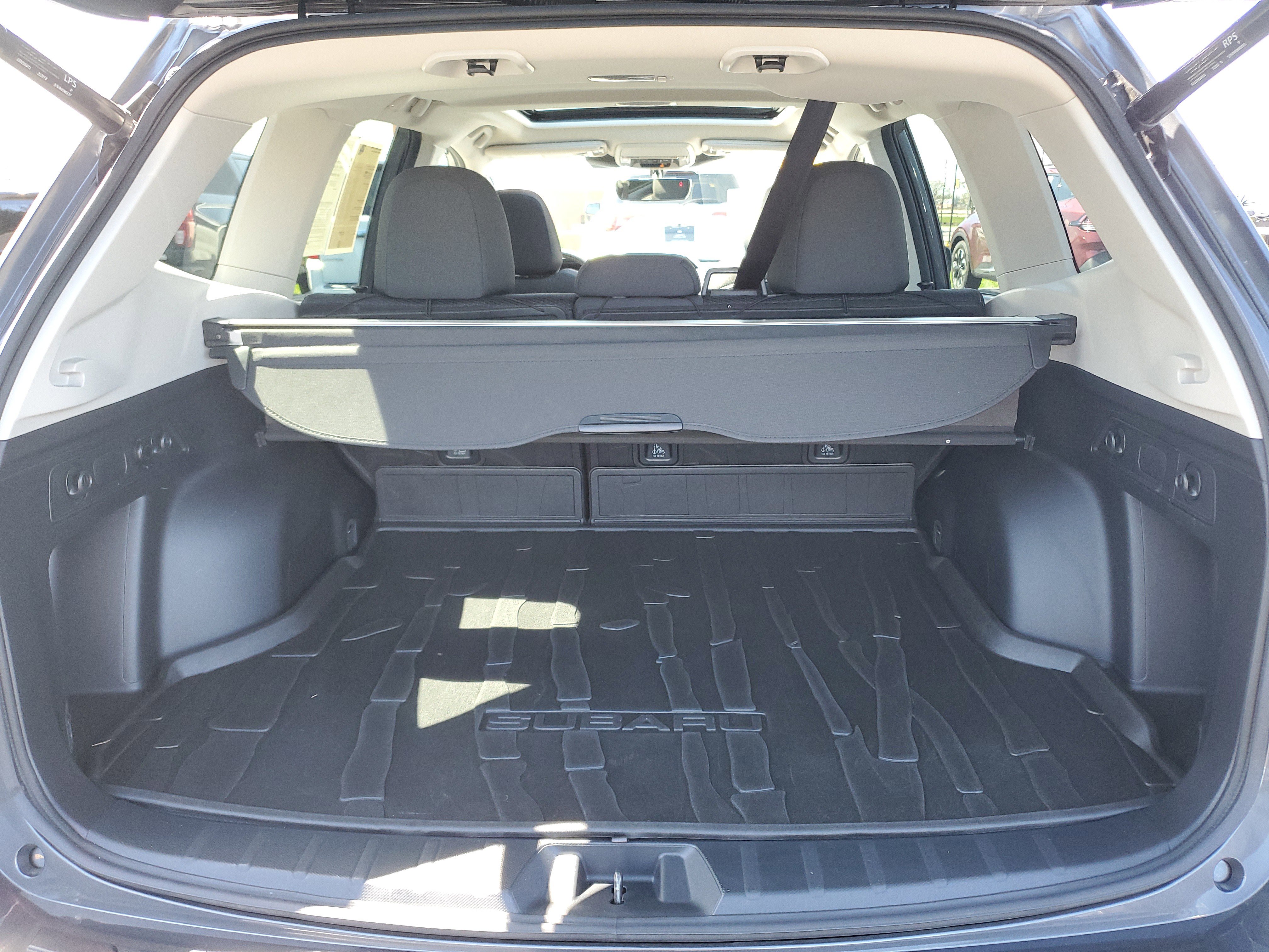 Used 2023 Subaru Forester Premium image 6