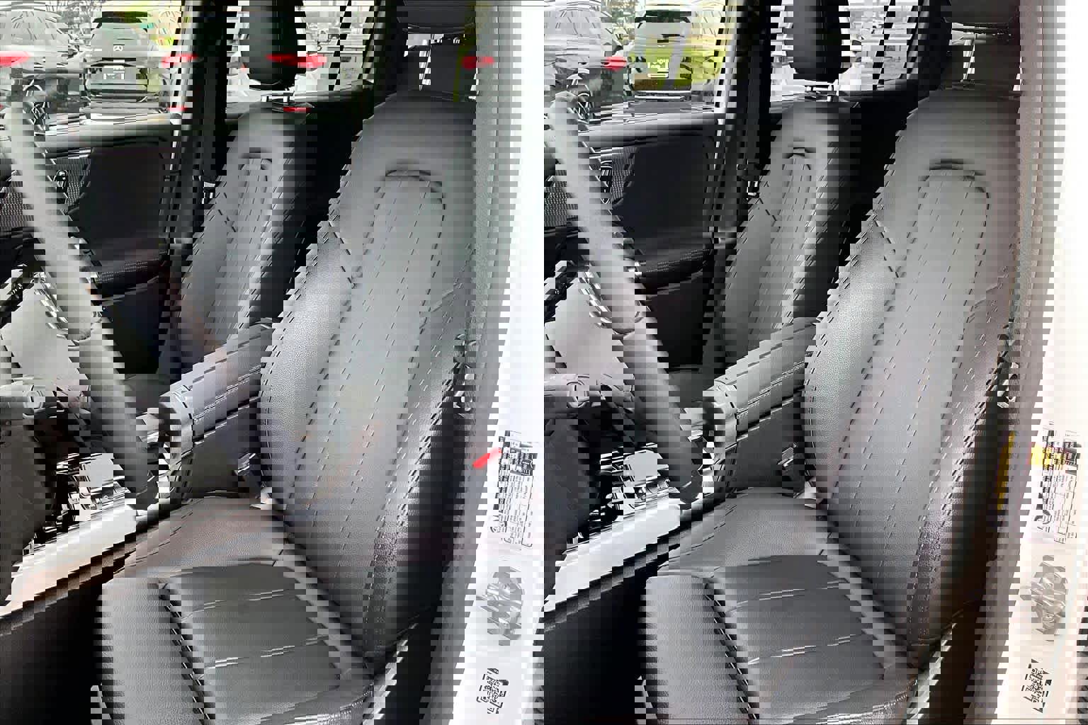 Certified 2023 Mercedes-Benz EQB 300 4MATIC image 7