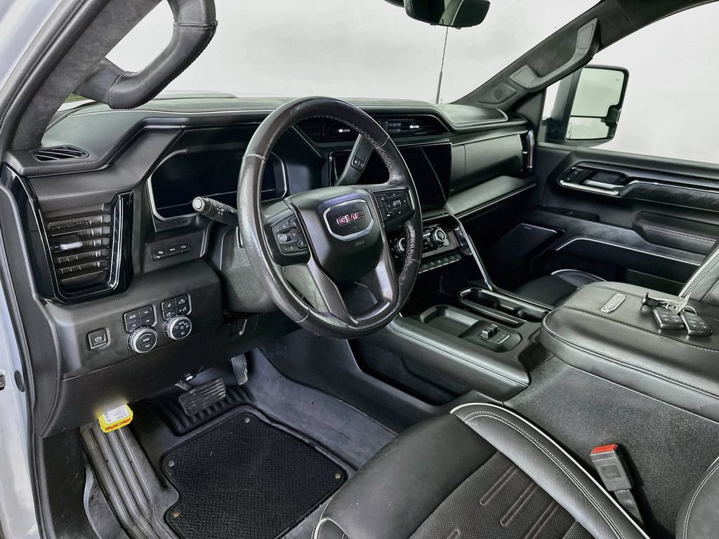 Used 2024 GMC Sierra 2500 AT4X AWD/4WD image 31