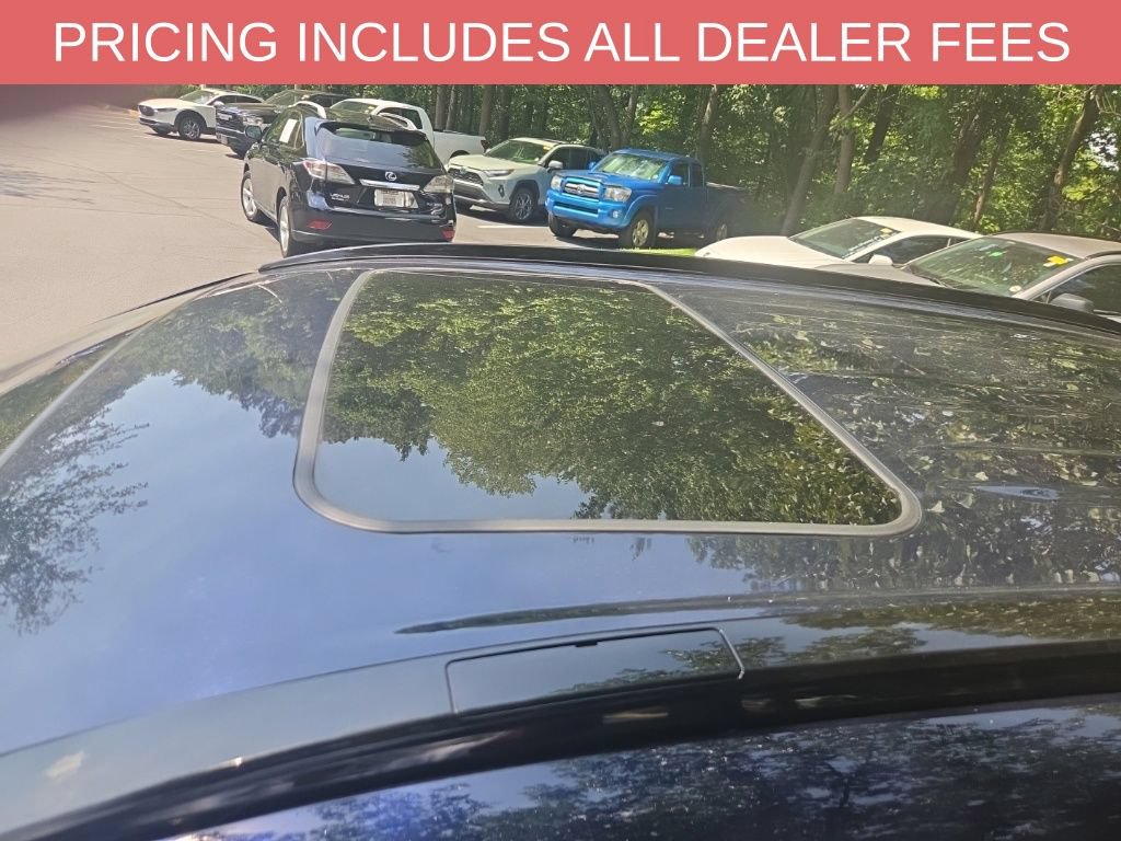 Used 2023 Toyota RAV4 XLE Premium AWD/4WD image 28