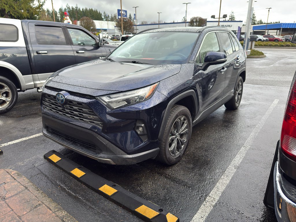 Used 2024 Toyota RAV4 Limited w/ Advanced Technology Package image 3