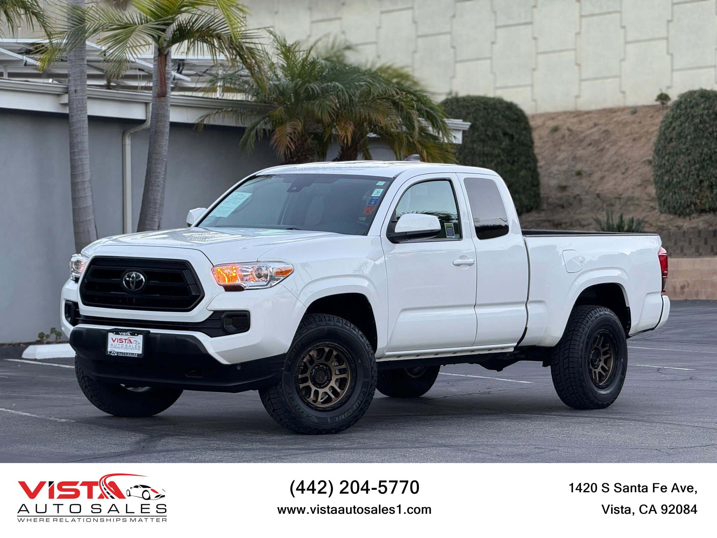 Used 2022 Toyota Tacoma SR5 image 1