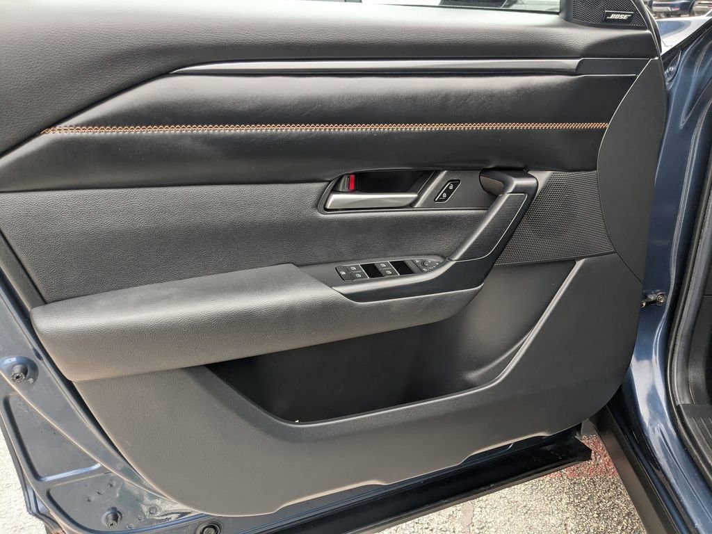 Used 2025 MAZDA CX-50 AWD 2.5 Hybrid w/ Premium Pkg image 14