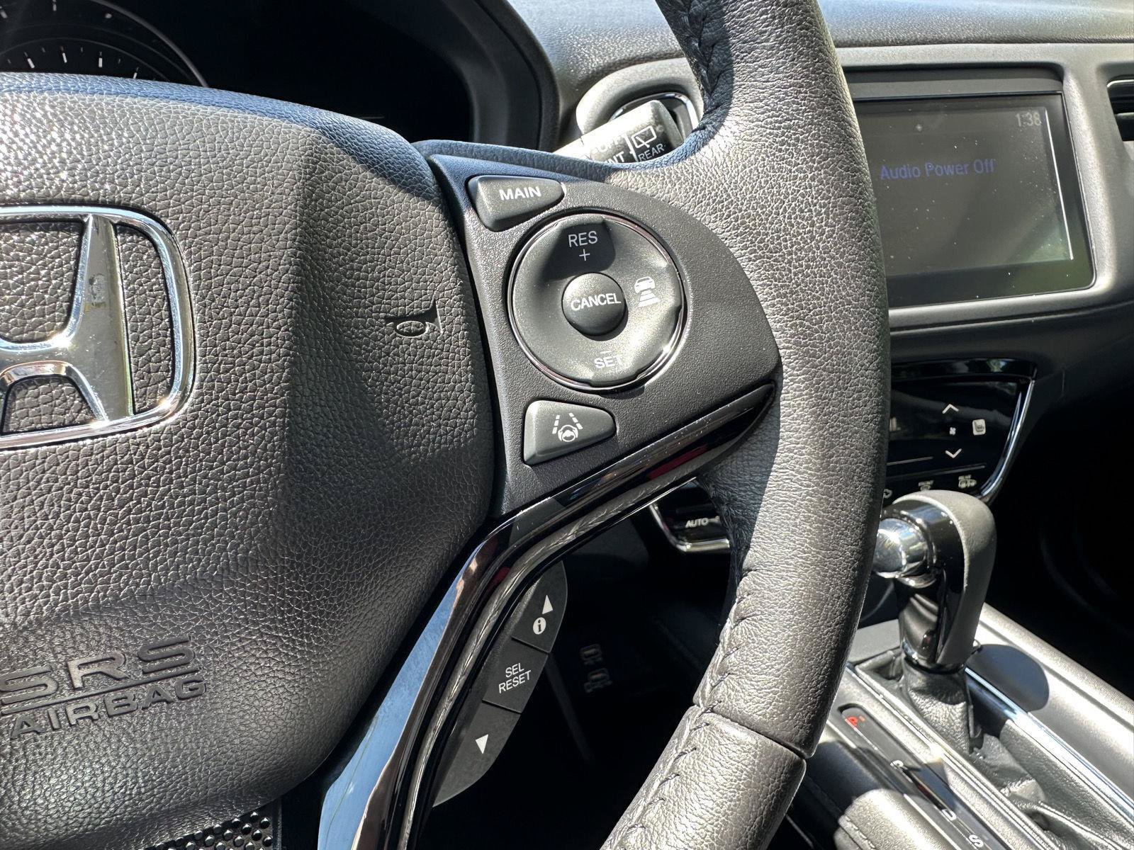 Used 2021 Honda HR-V EX-L image 14