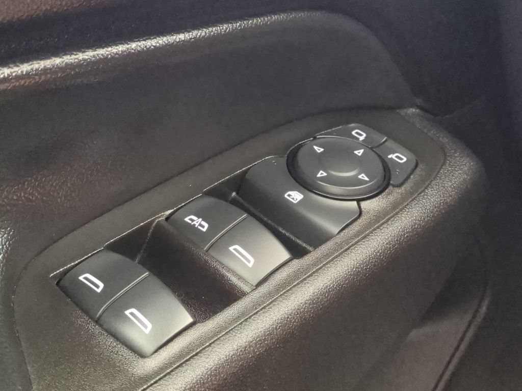 Used 2024 Chevrolet Equinox LT AWD/4WD image 31