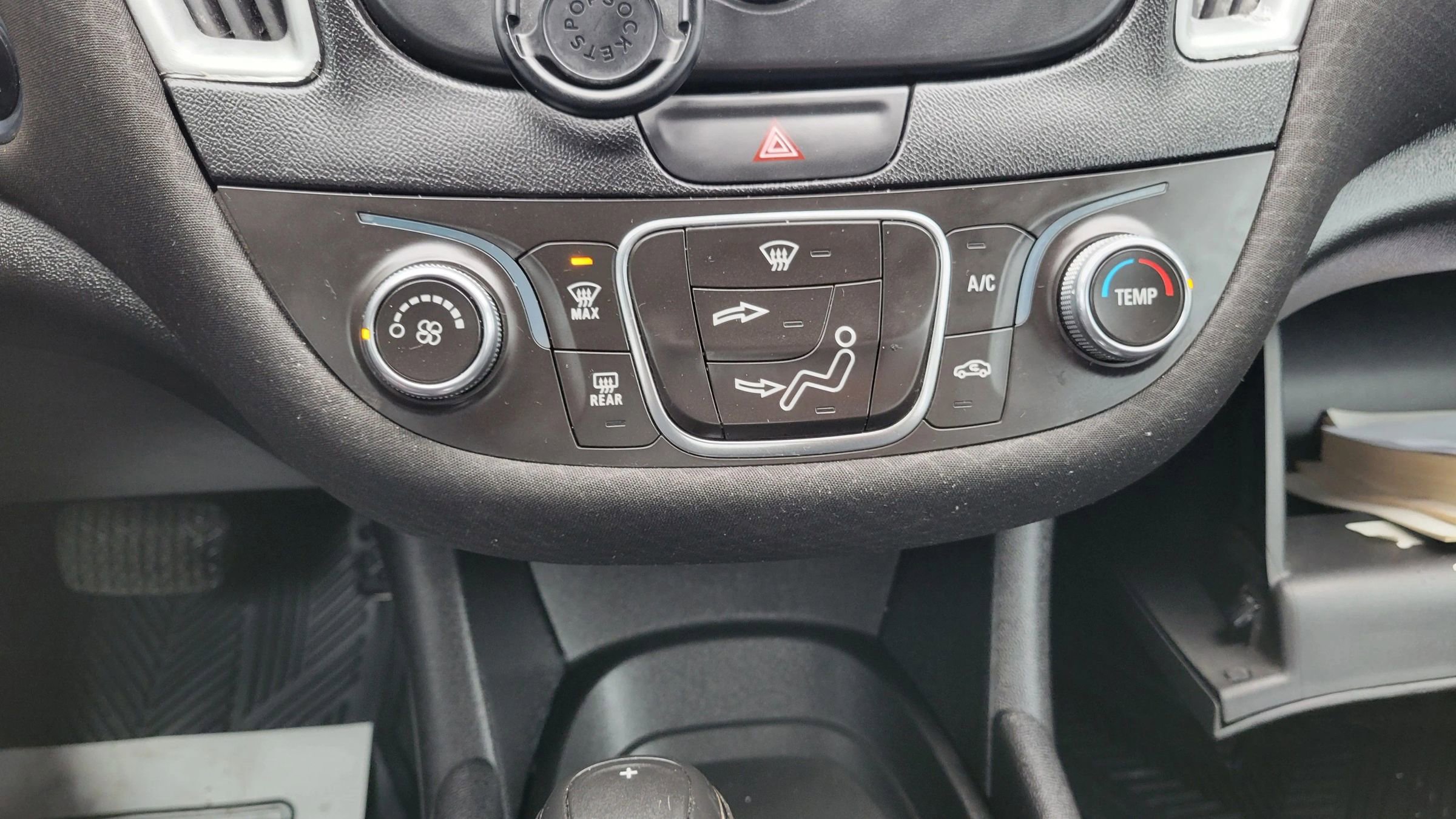 Used 2017 Chevrolet Malibu LS image 15