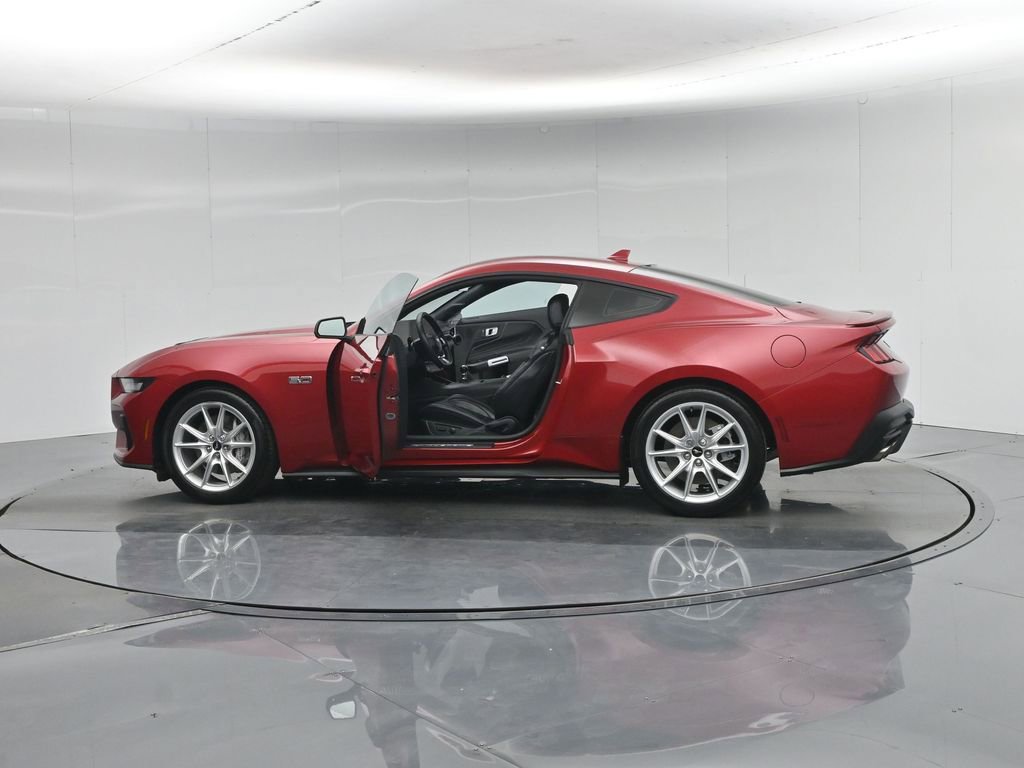 Used 2024 Ford Mustang GT Premium RWD image 35
