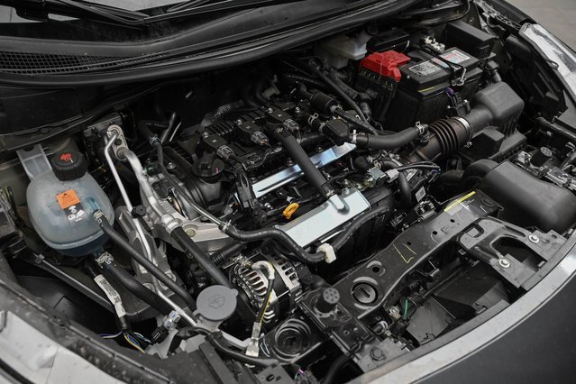 New 2025 Nissan Versa SV w/ Trunk Package image 28