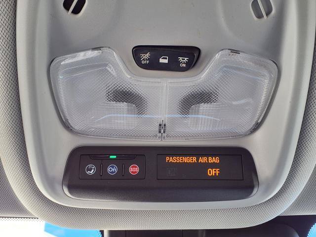 Used 2022 Chevrolet TrailBlazer LT FWD image 17