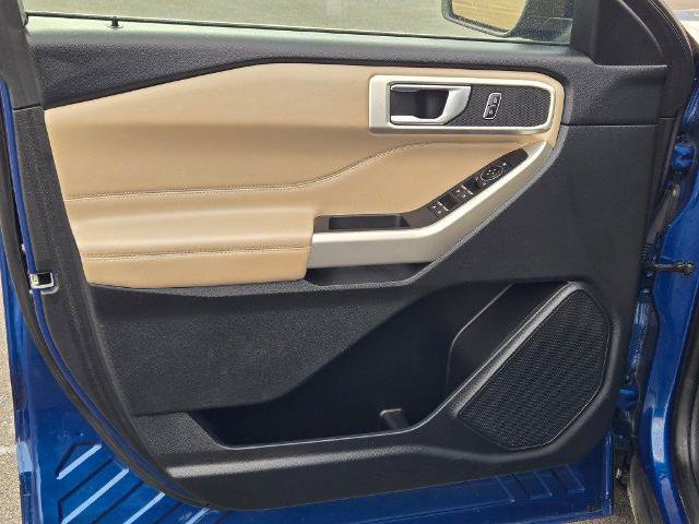 Certified 2023 Ford Explorer XLT w/ Equipment Group 202A AWD/4WD image 23