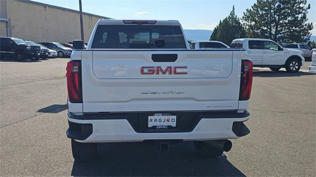 Used 2024 GMC Sierra 3500 Denali w/ Denali Reserve Package image 7