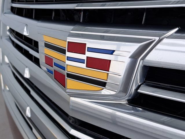 Used 2017 Cadillac Escalade ESV Platinum AWD/4WD image 36