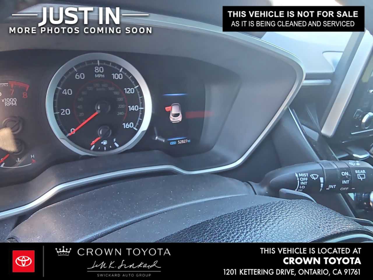 Used 2021 Toyota Corolla SE image 3