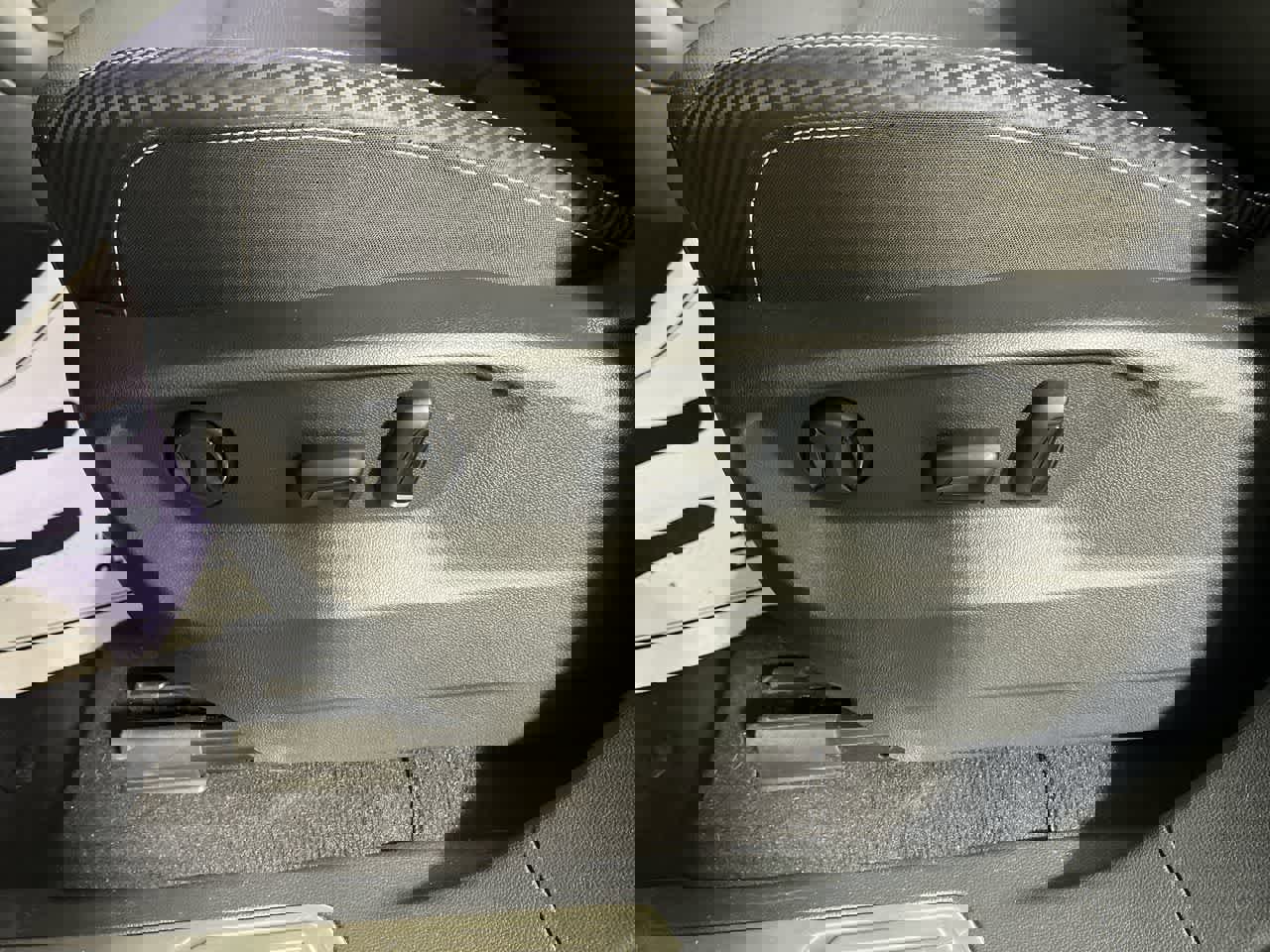 Used 2024 Volkswagen Atlas Cross Sport SE image 14