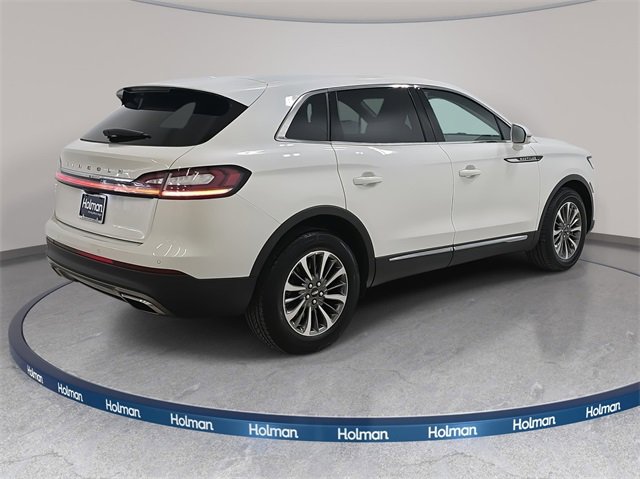 Used 2021 Lincoln Nautilus AWD w/ Equipment Group 101A image 6