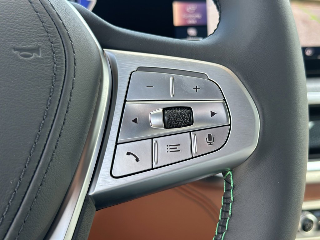New 2026 BMW ALPINA XB7 image 41