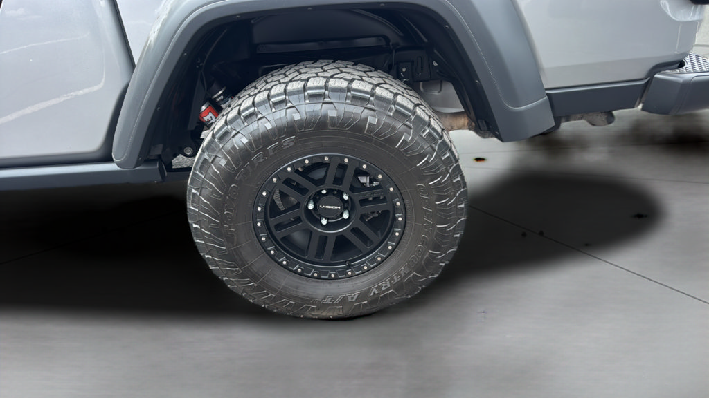 Used 2021 Jeep Gladiator Mojave AWD/4WD image 38