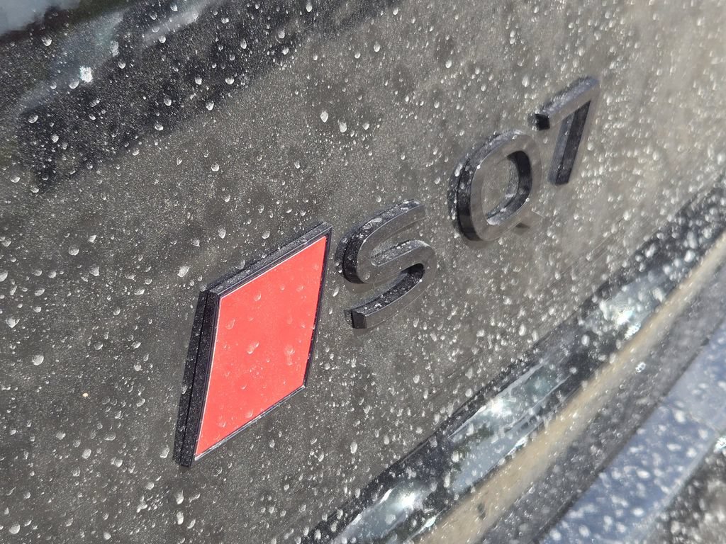 New 2026 Audi SQ7 Prestige AWD/4WD image 14