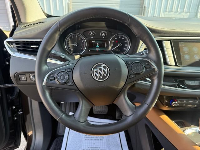 Used 2018 Buick Enclave Premium AWD/4WD image 17