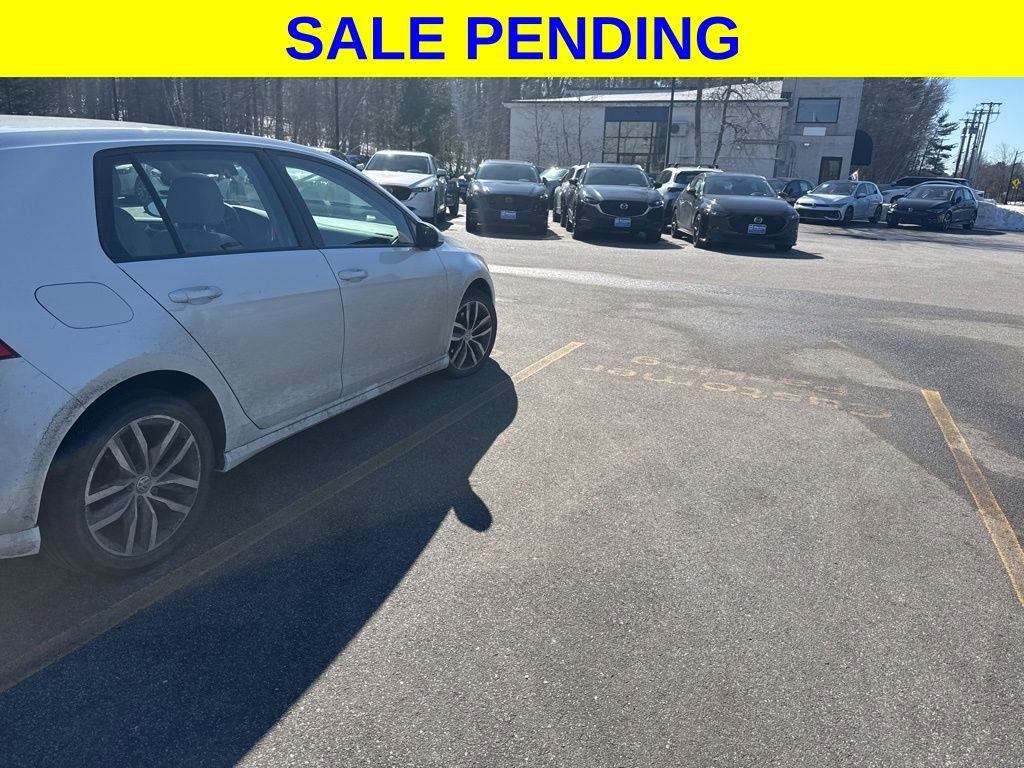 Used 2015 Volkswagen Golf SE image 10