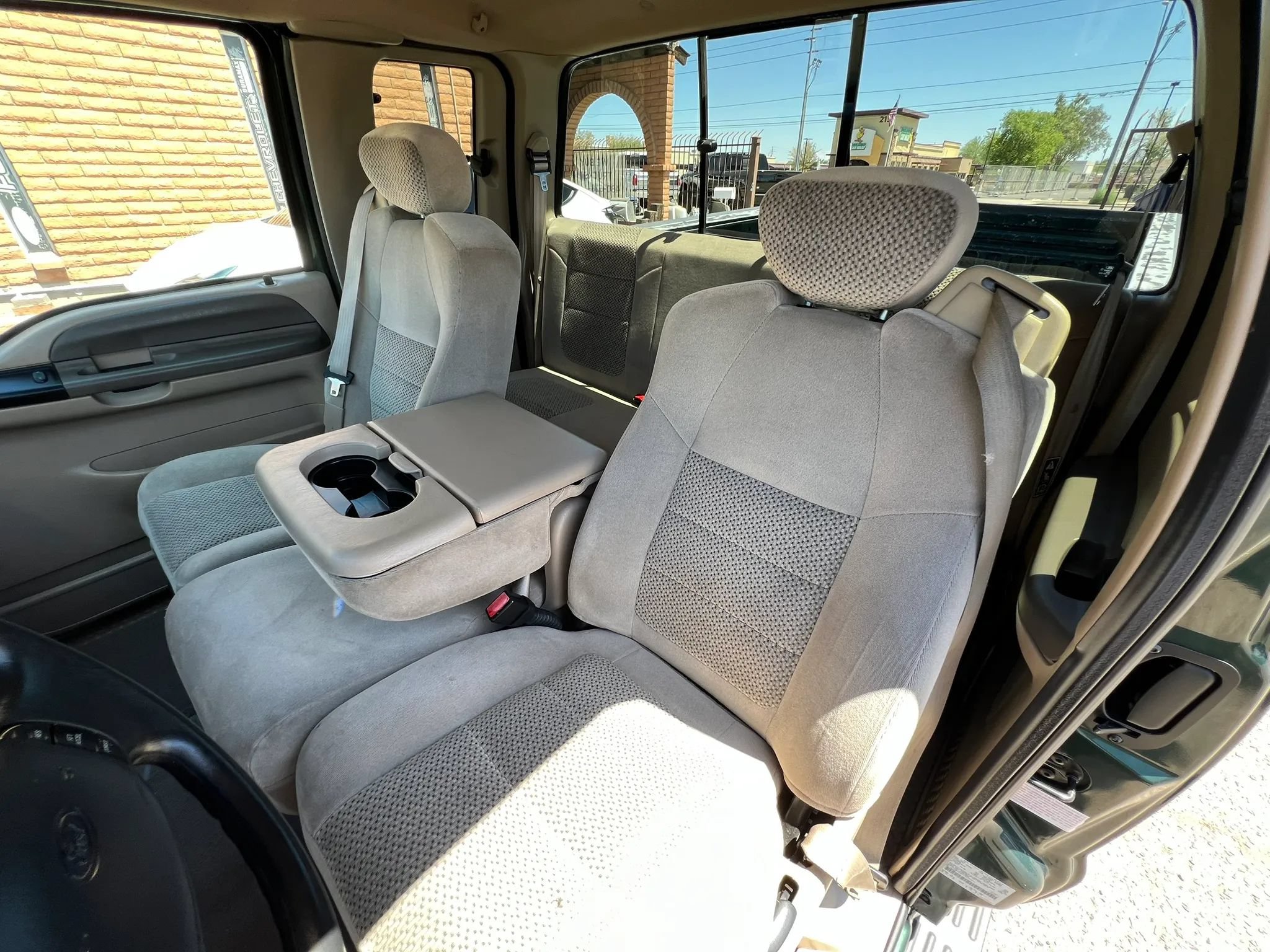 Used 2001 Ford F350 2WD SuperCab DRW Super Duty image 16