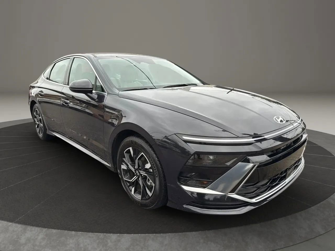 Used 2025 Hyundai Sonata SEL image 3