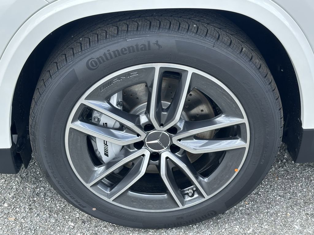 New 2026 Mercedes-Benz GLA 35 AMG 4MATIC image 13