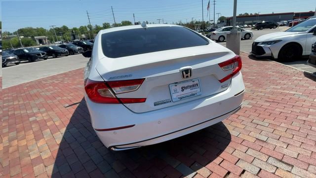 Used 2021 Honda Accord Touring image 8