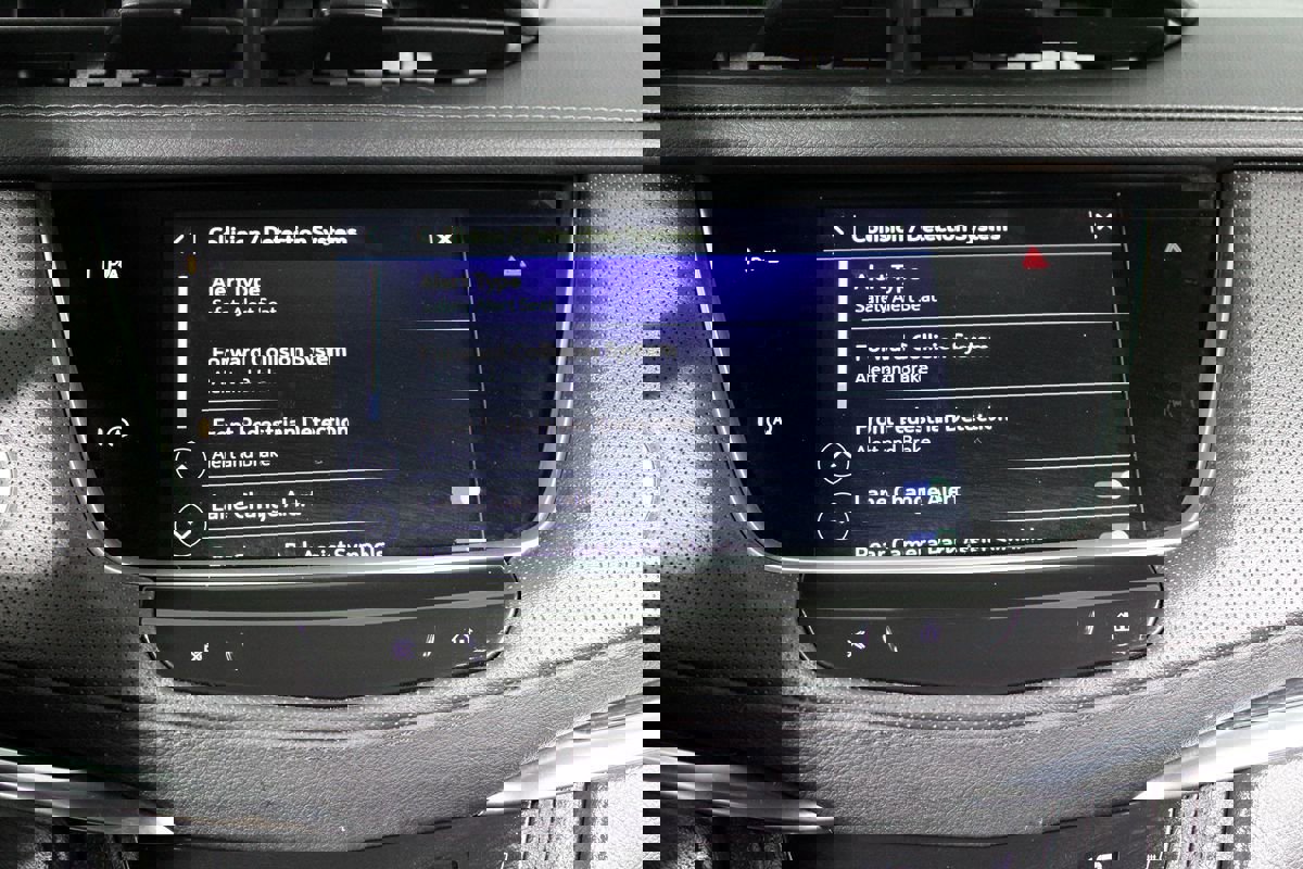 Used 2024 Cadillac XT5 Premium Luxury image 16