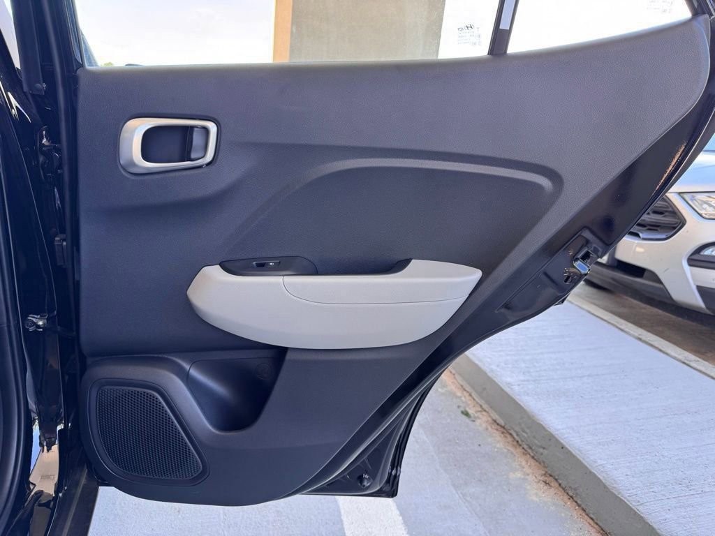 New 2026 Hyundai Venue SEL image 20