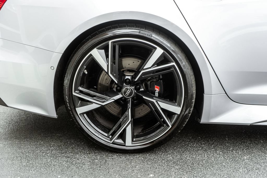 Used 2023 Audi RS 6 AWD/4WD image 33