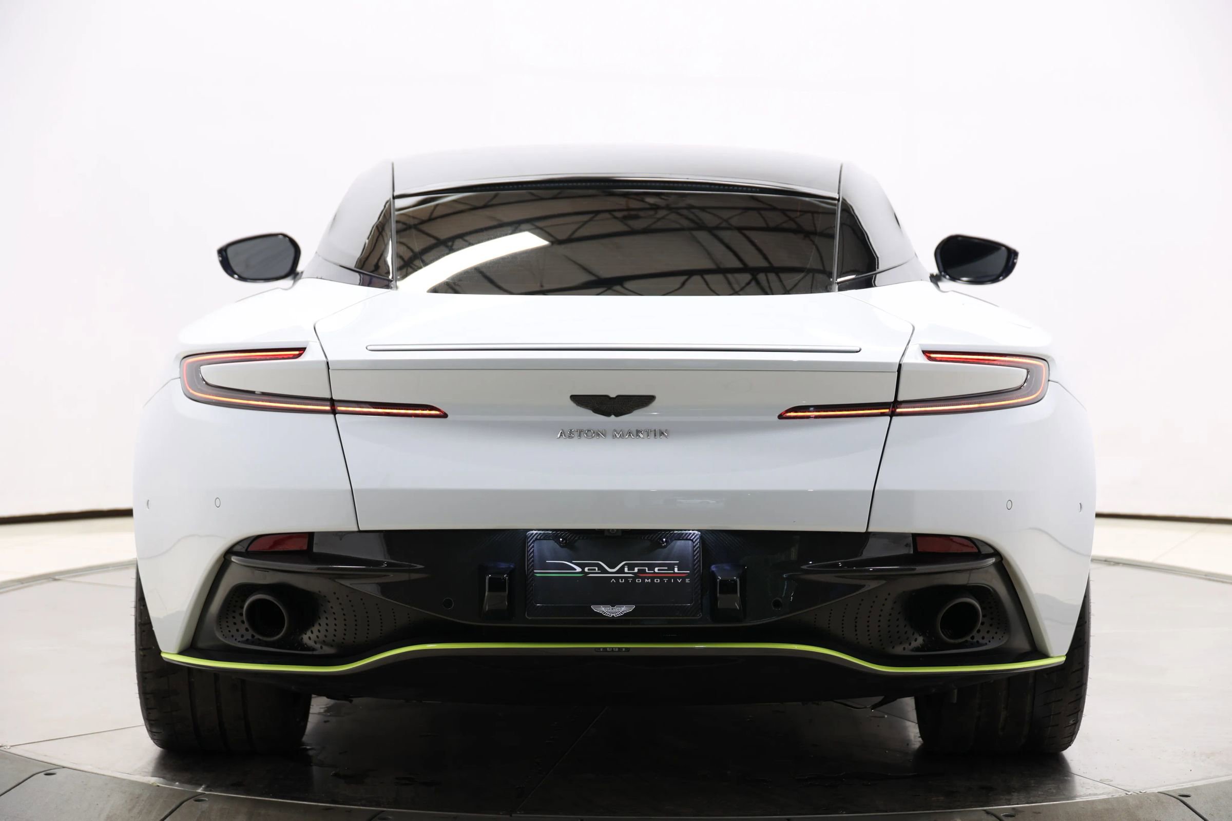 Used 2020 Aston Martin DB11 AMR image 52