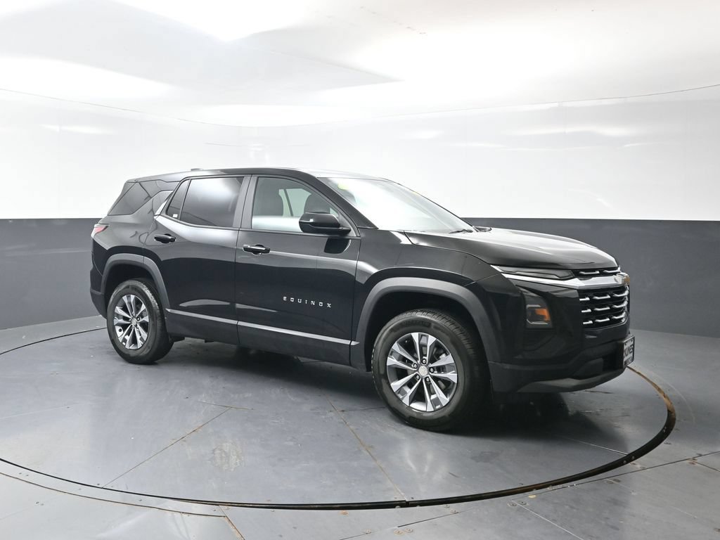 Used 2026 Chevrolet Equinox LT AWD/4WD image 5