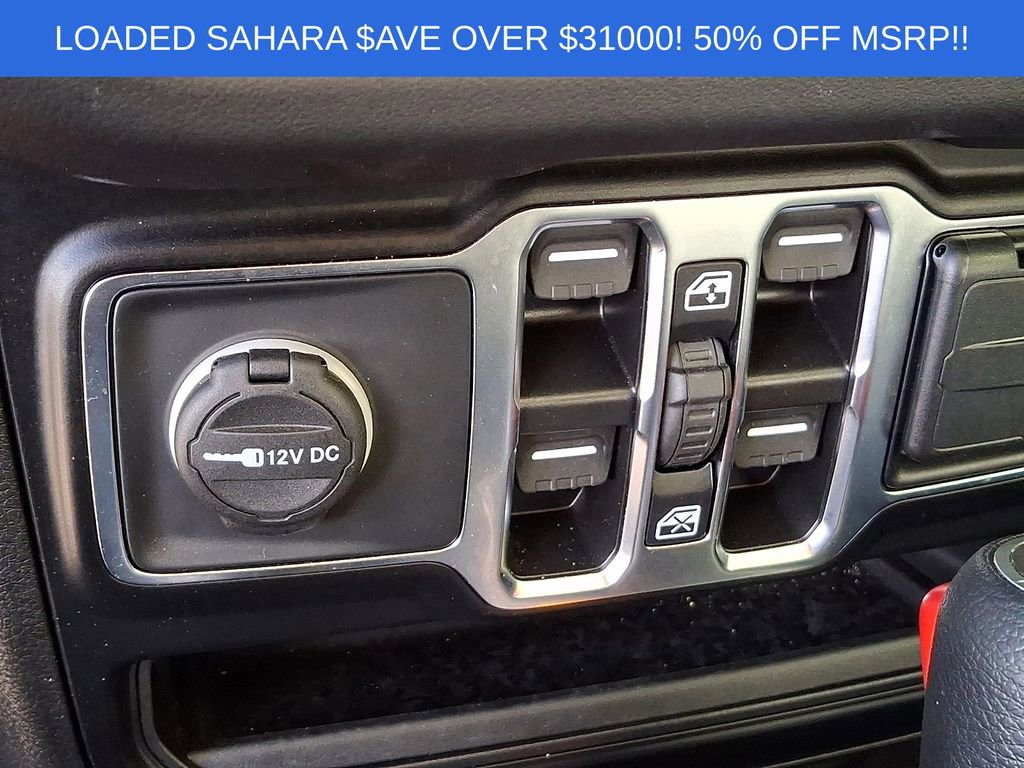Used 2025 Jeep Wrangler Unlimited Sahara w/ Safety Group AWD/4WD image 23